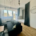 شقة Mieszkania Od 32-55m, Pelne Wyposazenie, Komfortowe Warunki ستانيسوافوف بييرفشا