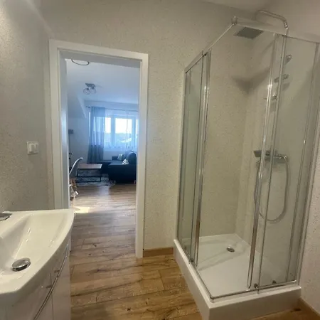 Izabelinska, Gabinet Kosmetyczny Na Miejscu Stanislawow Pierwszy (Masovia)