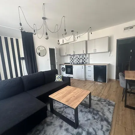 Mieszkania Od 32-55m, Pelne Wyposazenie, Gabinet Kosmetyczny Na Miejscu