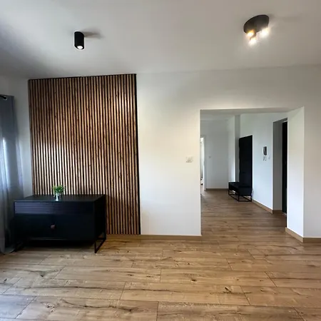 Mieszkania Od 32-55m, Pelne Wyposazenie, Komfortowe Warunki Apartment *
