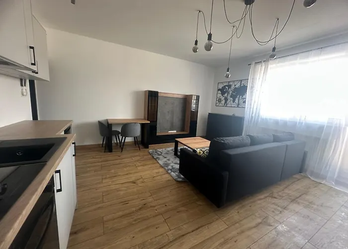 Mieszkania Od 32-55m, Pelne Wyposazenie, Gabinet Kosmetyczny Na Miejscu Stanislawow Pierwszy (Masovia)